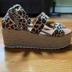Espadrilles - cheetah pattern